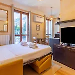 Apartment Al By Design