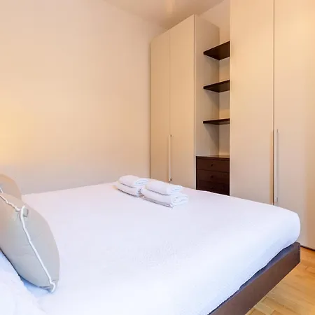 Apartment Al By Design Bellano